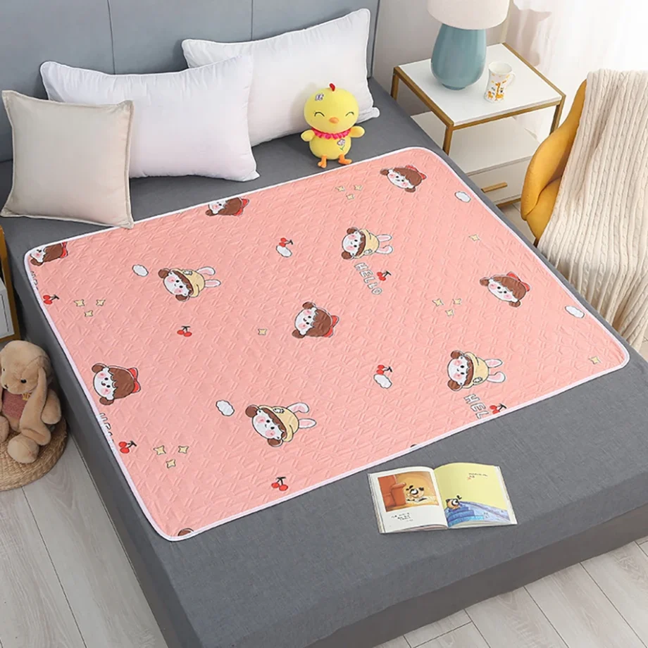Comfortable and Breathable Waterproof and Washable Baby and Elderly Mattresses Soft and Skin Friendly Baby Bedding